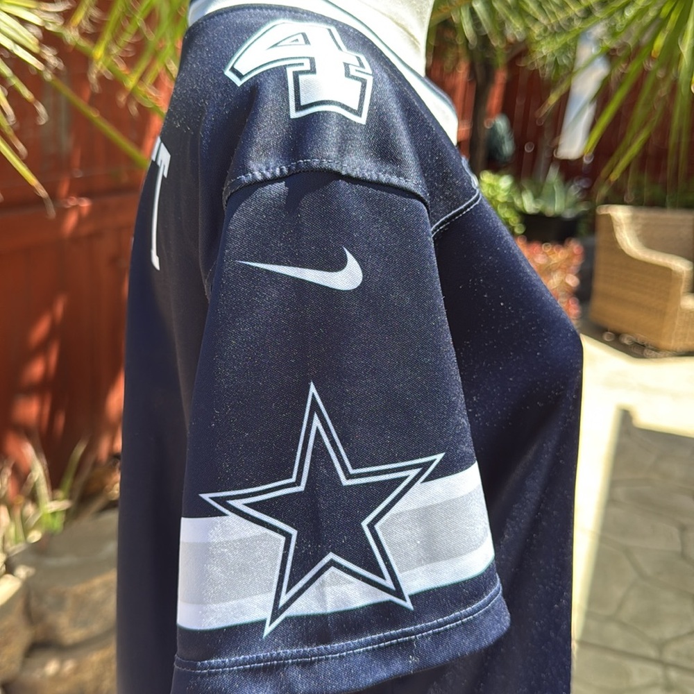 Dallas Cowboys Dak Prescott #4 game jersey. - Picture 5 of 9
